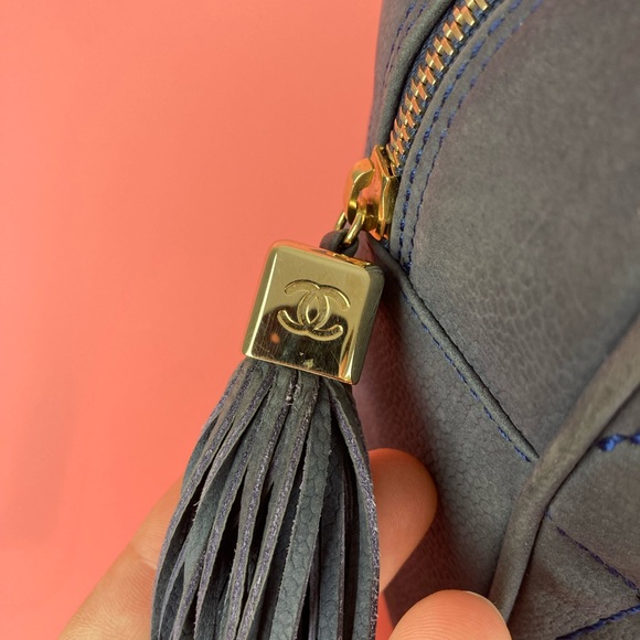 🚫SOLD🚫Chanel Around Suede Boston Bag - Picture 4 of 10